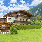 Schafflinger Apartment *