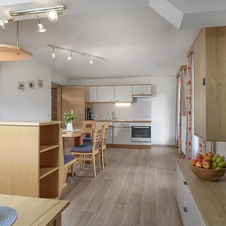 Schafflinger Апартаменты